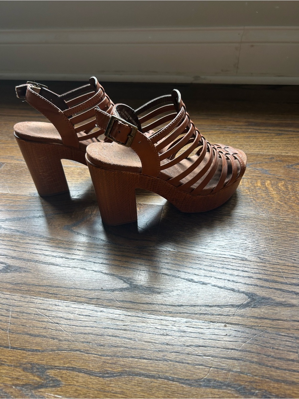 White Mountain Brown Strappy Platform Heeled Sandals